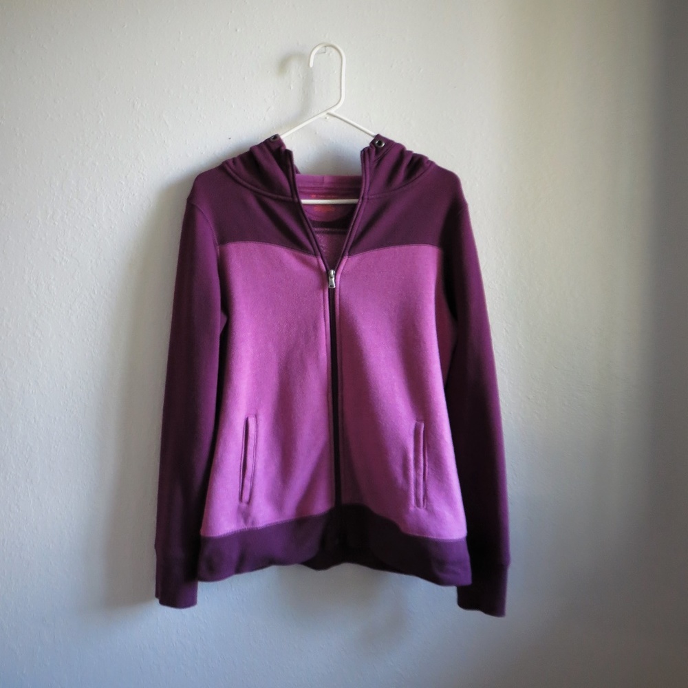 Very Nice Wine colored hoodie.